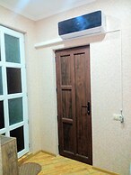 Apartment on Atskuri Str