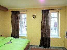 Apartment on Atskuri Str