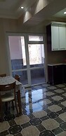 Apartment on Kandelaki Str.