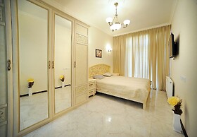 Apartment on Kostava str.