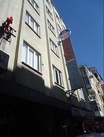 Hotel Ozkar