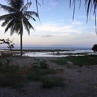 East Lombok Dive Hotel - Hostel