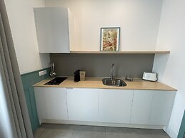 Be Mate Gran Vía Suites