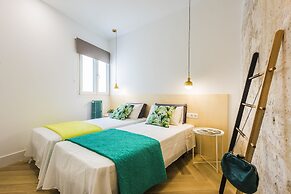 Be Mate Gran Vía Suites