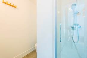 Be Mate Gran Vía Suites