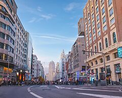 Be Mate Gran Vía Suites