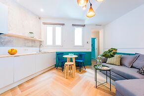 Be Mate Gran Vía Suites