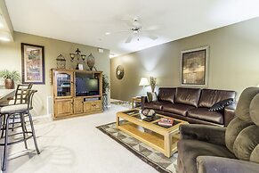 Treehouse Condo Lake Resort