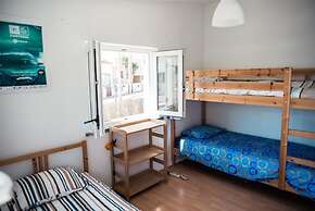 Native Surfhouse - Hostel