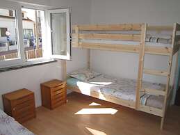 Native Surfhouse - Hostel