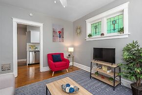Central Garden Getaways Corp Rentals by NamaStay