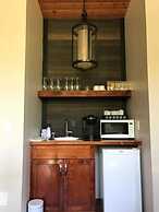 Wesbert Winery & Guest Suites