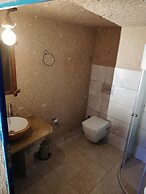 Cronos Cappadocia Cave Hotel