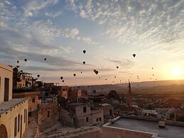Cronos Cappadocia Cave Hotel