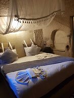 Cronos Cappadocia Cave Hotel