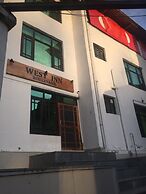 Hotel West Inn