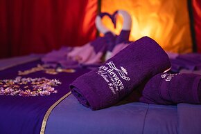 Hiker's Camp at Toya Devasya