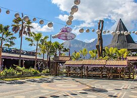 Hiker's Camp at Toya Devasya