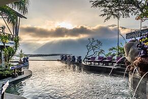 Hiker's Camp at Toya Devasya