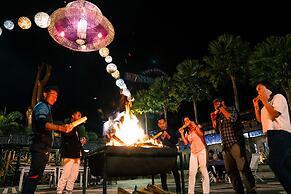 Hiker's Camp at Toya Devasya