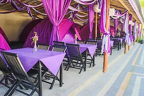 Hiker's Camp at Toya Devasya