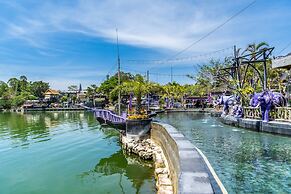 Hiker's Camp at Toya Devasya