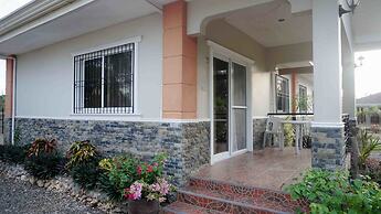 Alona de Tropicana Resort