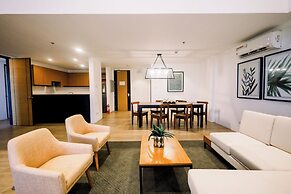 The Crown Residences at Harbour Springs