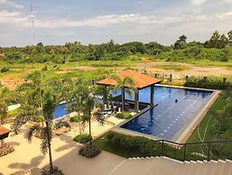 The Crown Residences at Harbour Springs