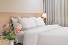Hotel Biz Inn