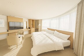 Hotel Biz Inn