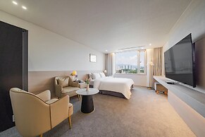 Hotel Biz Inn