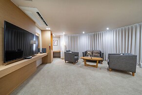 Hotel Biz Inn