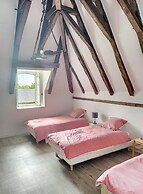 L' Arche d' Yvann
