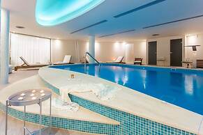 Elysian Luxury Hotel & Spa