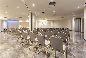 Elysian Luxury Hotel & Spa