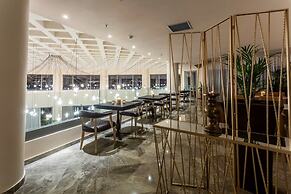 Elysian Luxury Hotel & Spa