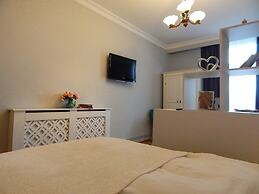 Teo's Flat