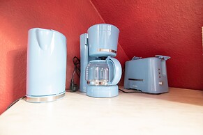 Old Town Large 3 Room Maisonette