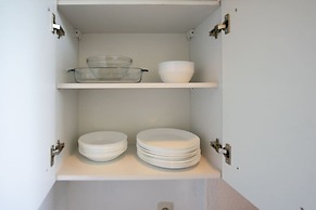 Old Town Large 3 Room Maisonette