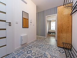 City Center - Dluga Grobla by Apartmore