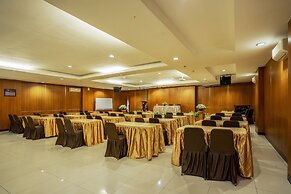 Hotel Grand Kartika