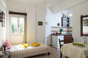Margarita Apartments