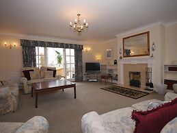 Kennacott Court