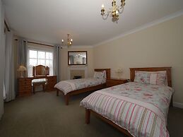 Kennacott Court