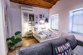 Flats Company Ajda Apartment