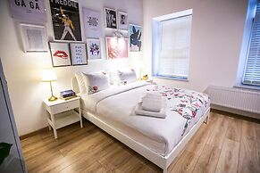 Flats Company Ajda Apartment