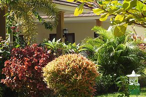 D'Batur Hotel Lombok