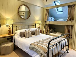 Beadnell Towers Hotel