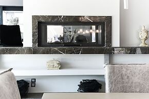 Villa Selenia Platinum